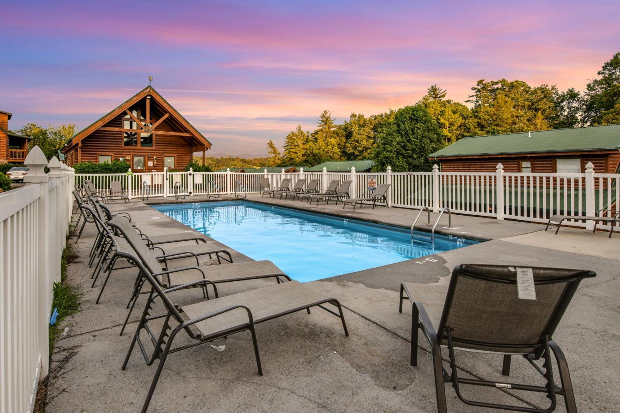 Blackberry Bijou Pigeon Forge Ngoại thất bức ảnh
